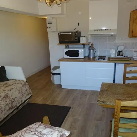 Apartment Bien Situes Avec Terrasse