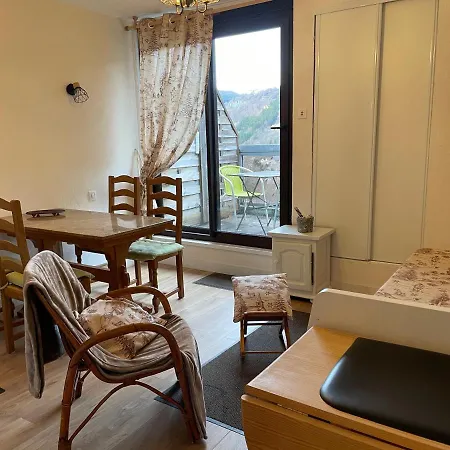 Bien Situes Avec Terrasse
