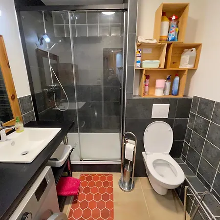 Apartment Bien Situes Avec Terrasse *