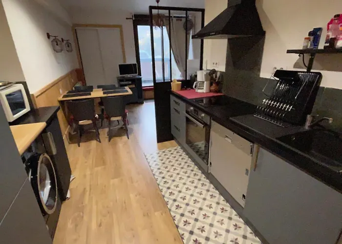 Appartement Bien Situés Avec Terrasse *